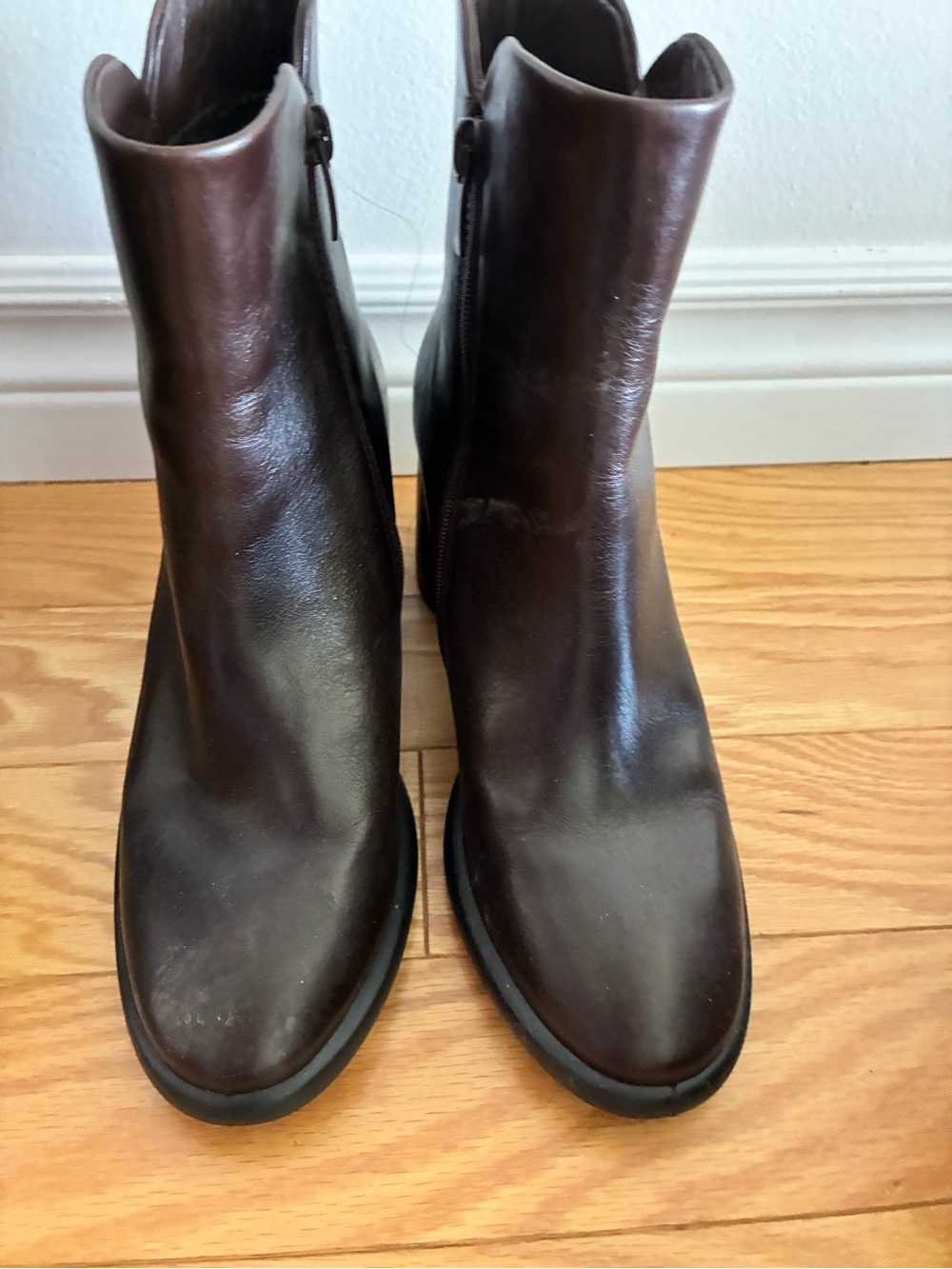 Ecco Women's Dark Brown Leather Ankle Boots with Side Zip